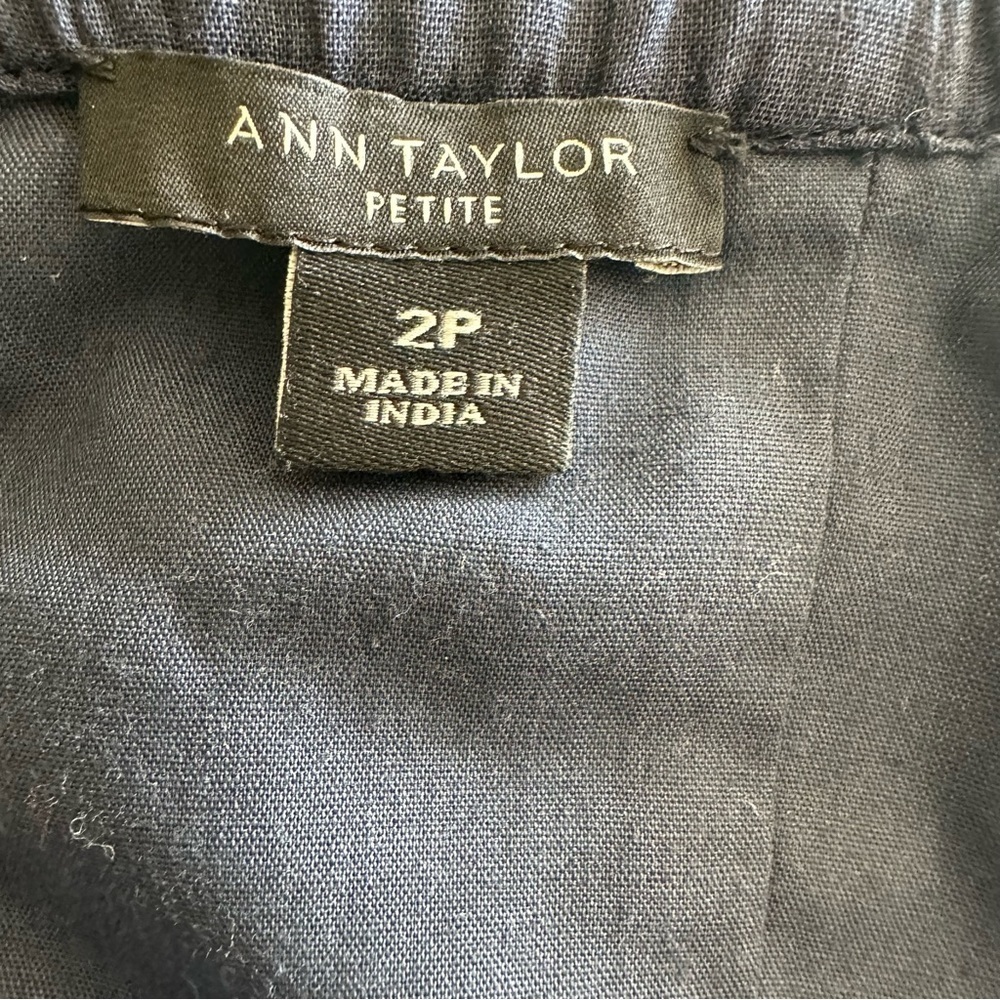 ANN TAYLOR PETITE WOMANS DRESS - Picture 5 of 6